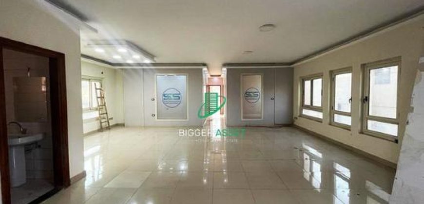 Luxury Administrative fitted Office | 250 Sqm| for rent