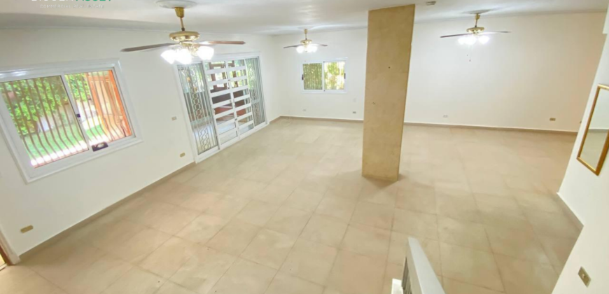 Modern Business Villa in Maadi Near Main Roads