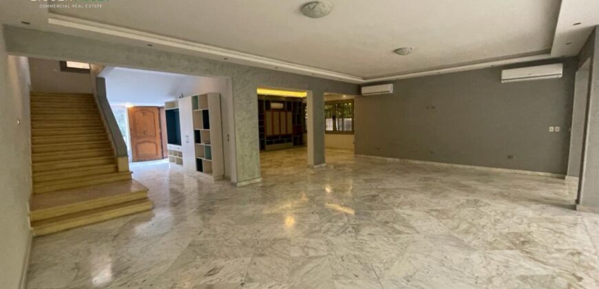 Admin villa for rent Available in Maadi