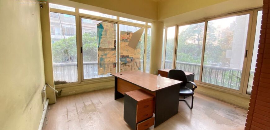 Comfortable Admin villa in a Well-Connected Part of Maadi